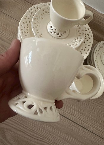 Beyaz Delikli Desenli Porselen Fincan Takımı trio fiyatı - Görsel 7