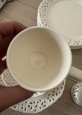 Beyaz Delikli Desenli Porselen Fincan Takımı trio fiyatı - Görsel 2