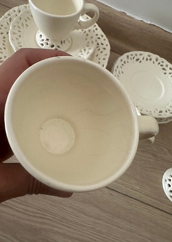 Beyaz Delikli Desenli Porselen Fincan Takımı trio fiyatı - Görsel 3