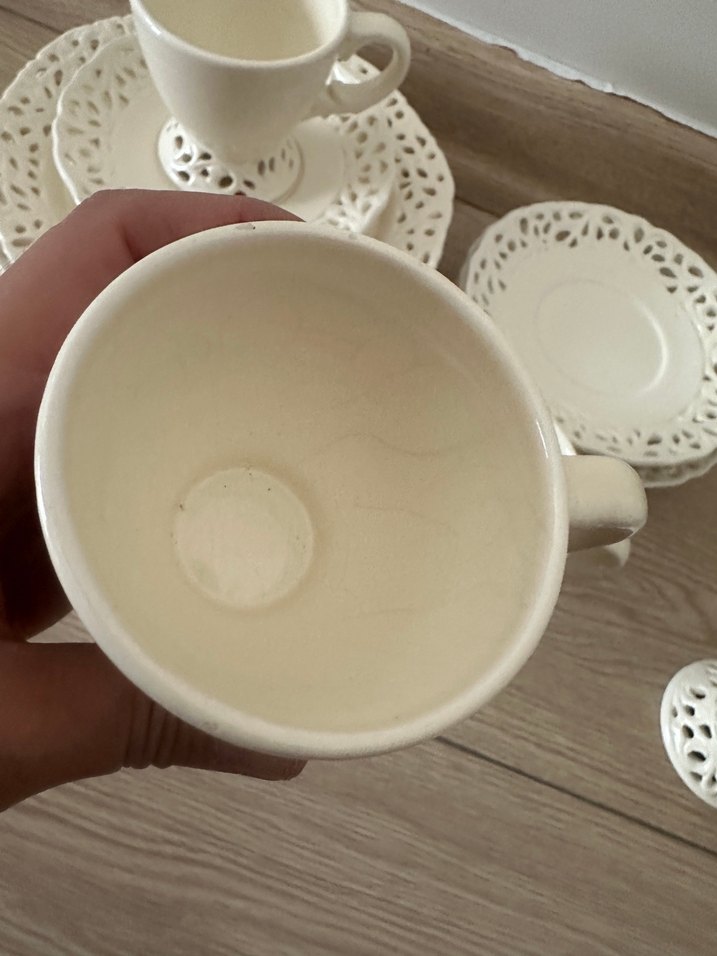 Beyaz Delikli Desenli Porselen Fincan Takımı trio fiyatı - Görsel 3