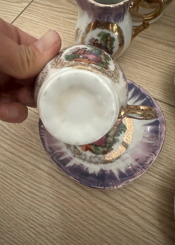 Avrupa Mor Tonlu Porselen Çay Seti - Görsel 3