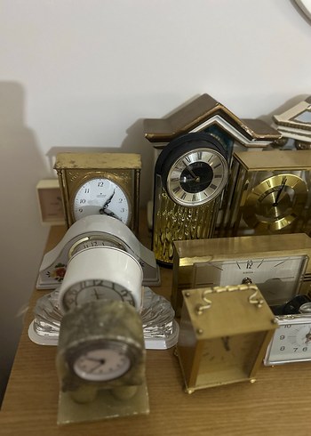 Koyu Gri Masa ve Duvar Saatleri Koleksiyonu - Görsel 8