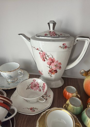 Pastel Beyaz Desenli Porselen Demlikler - Görsel 6