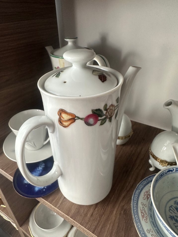 Pastel Beyaz Desenli Porselen Demlikler - Görsel 5