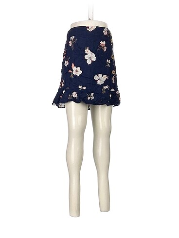 Pull and Bear Pull and Bear Mini Etek %70 İndirimli.