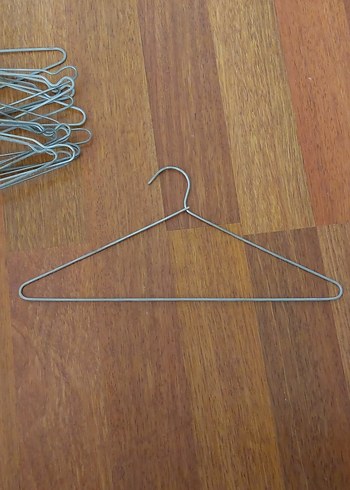 Diğer Gri Metal Askı Seti