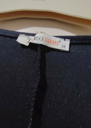 siyah Piliseli Uzun Kolsuz Elbise - Görsel 3