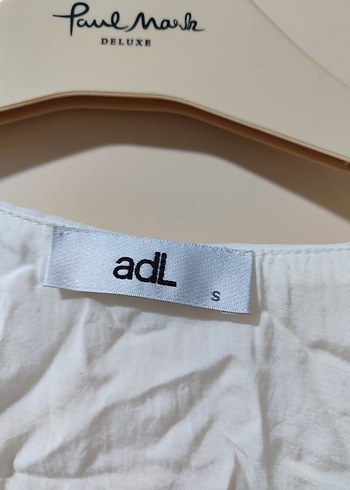 Beyaz Kolsuz V Yakalı şifon Bluz - Görsel 4