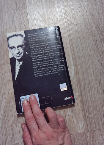 Fatih-Harbiye - Peyami Safa Romanı - Görsel 2