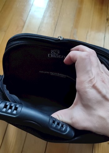 Erkek Siyah Askılı Omuz Çantası - Görsel 4