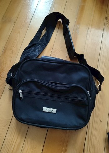 Erkek Siyah Askılı Omuz Çantası - Görsel 2