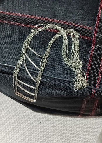 Gri Yılan Desenli Uzun Zincir Kolye - Görsel 7