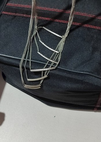 Gri Yılan Desenli Uzun Zincir Kolye - Görsel 6