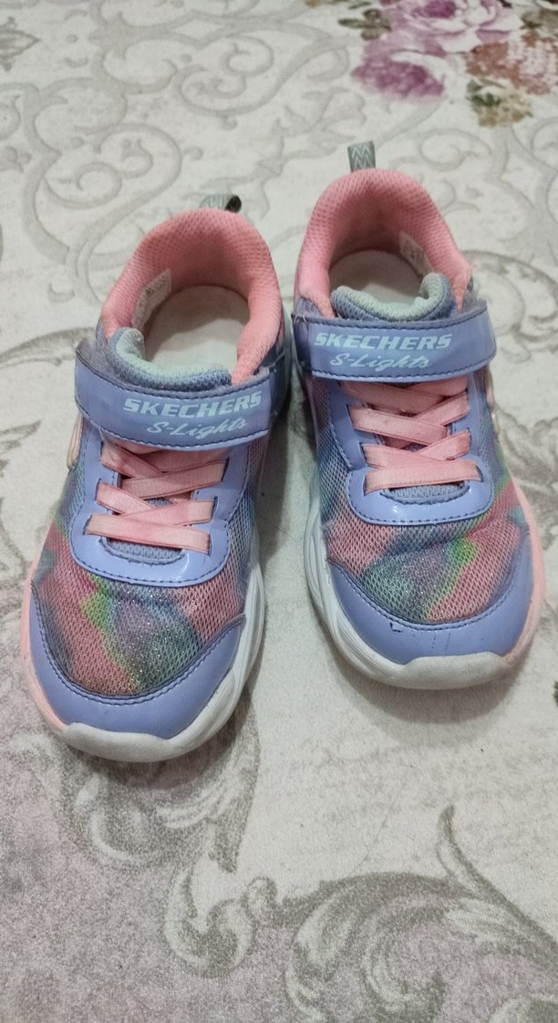 Kız Çocuk Pembe Bağcıklı ve Cırtcırtlı Spor Ayakkabı - Görsel 2