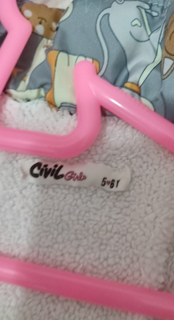 Kız Çocuk Gri Baskılı Kürklü Yelek - Görsel 2