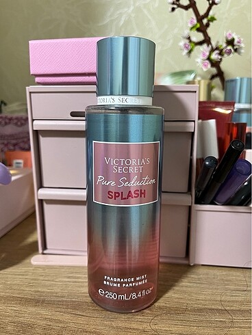 VS pure seduction splash vücut spreyi