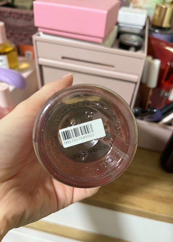 VS pure seduction splash vücut spreyi - Görsel 3