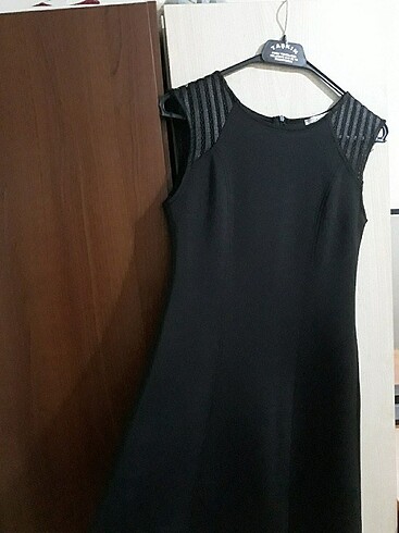 40 Beden siyah elbise