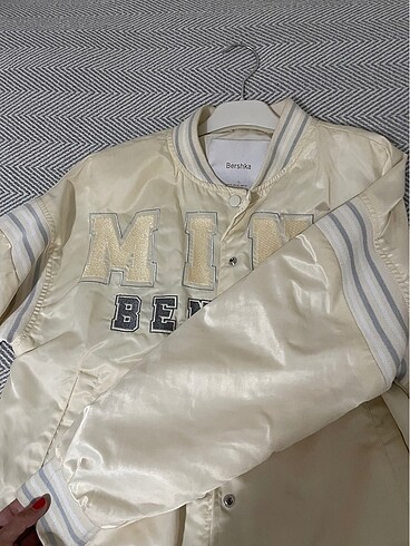 xs Beden Bershka bomber ceket
