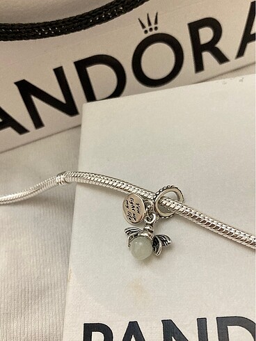 Pandora Pandora ateş böceği charm