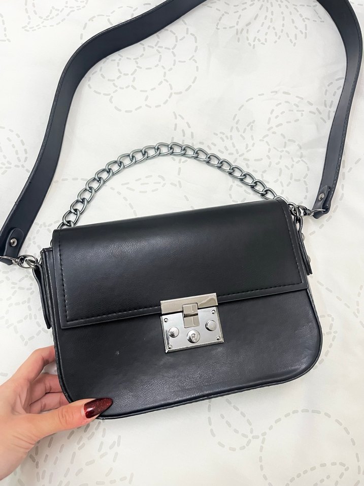 Zincir Detaylı Siyah Deri Kadın Çanta - Görsel 3