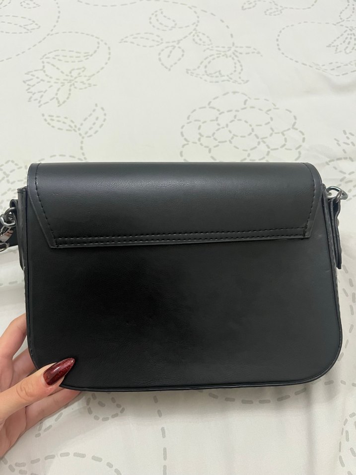 Zincir Detaylı Siyah Deri Kadın Çanta - Görsel 5