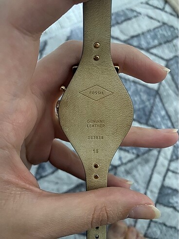 Beden Lacivert Deri Fossil Kadın Kol Saati
