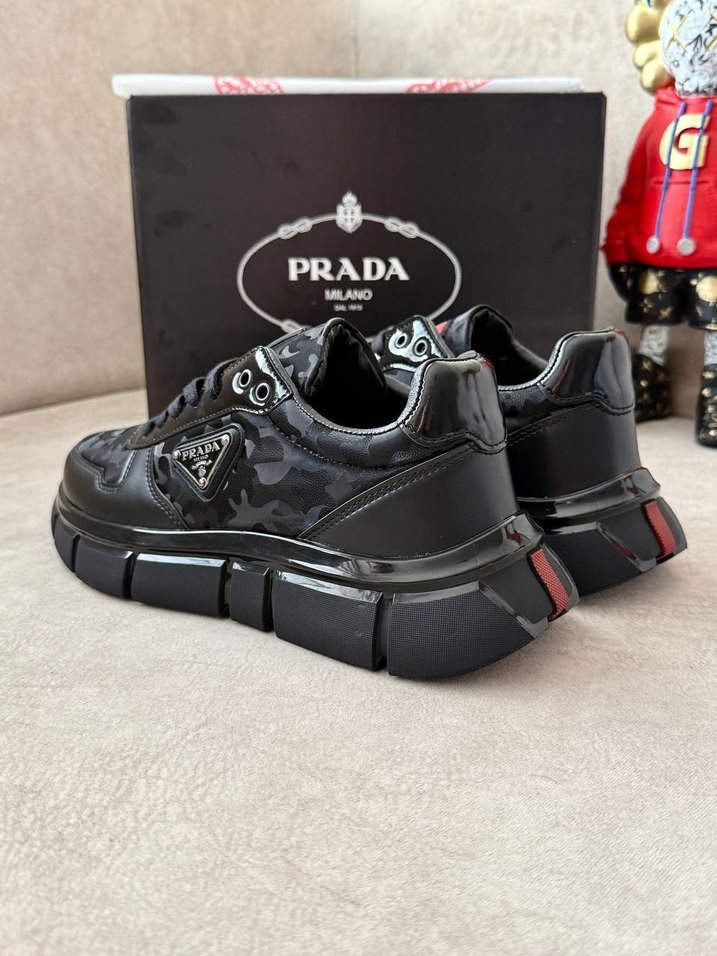 Prada Siyah Baskılı Erkek Spor Ayakkabı - Görsel 2