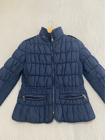 Burberry s beden