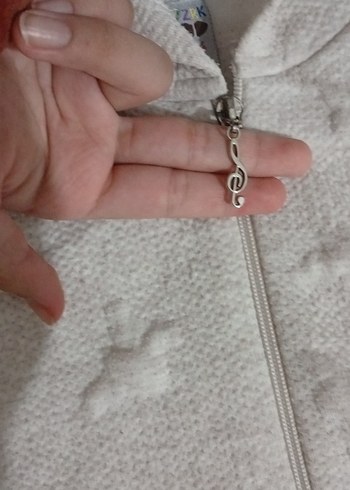 Kız Çocuk Gri Kapüşonlu Kolsuz Yelek - Görsel 4