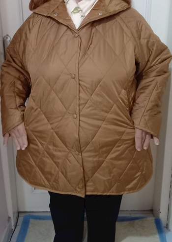 Düğmeli Bej Kadın Kışlık Mont - Görsel 8