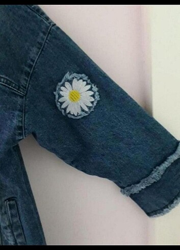 52 Beden BÜYÜK BEDEN PAPATYA DESENLİ ŞIK KOT CEKET????