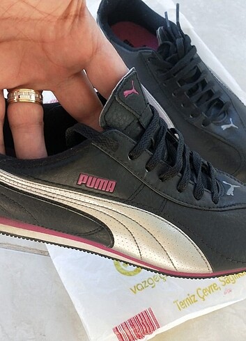 38 Beden siyah Renk Orijinal Puma 38 numara 