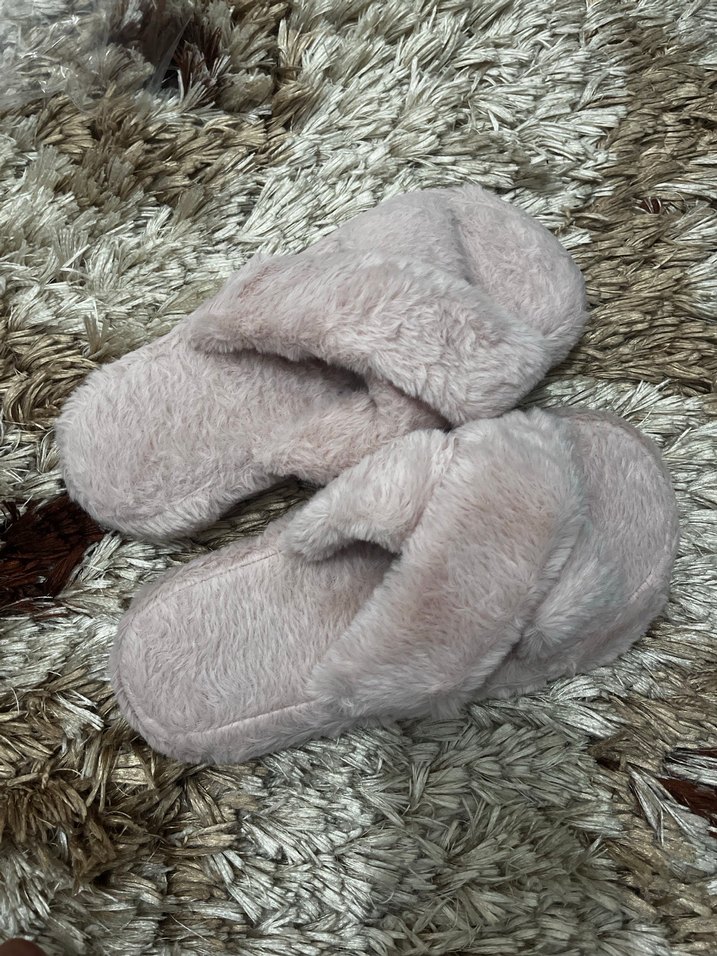 Bej pembemsi Kürklü Kadın Ev Terliği - Görsel 2