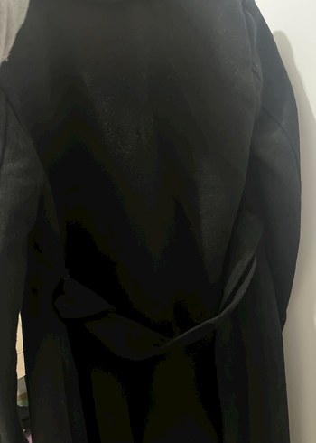 Siyah Uzun Kaban - Görsel 3