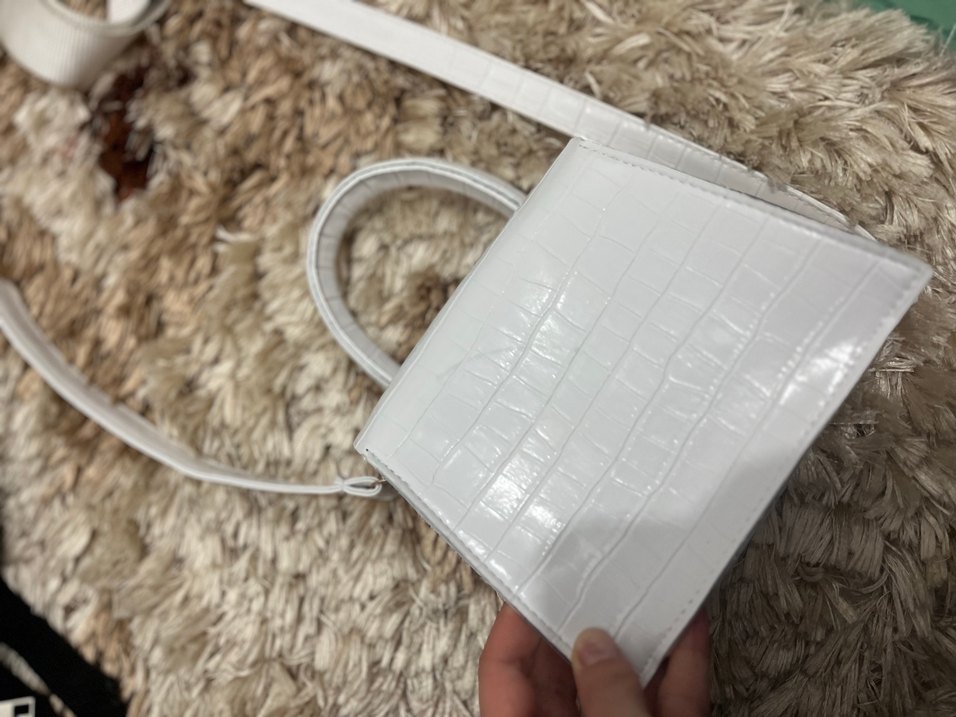 Beyaz Yılan Desenli Deri Kadın Çanta - Görsel 3