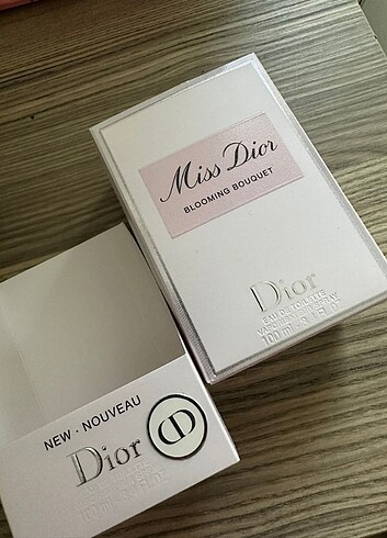 Beden Renk Miss Dior orjinal parfüm