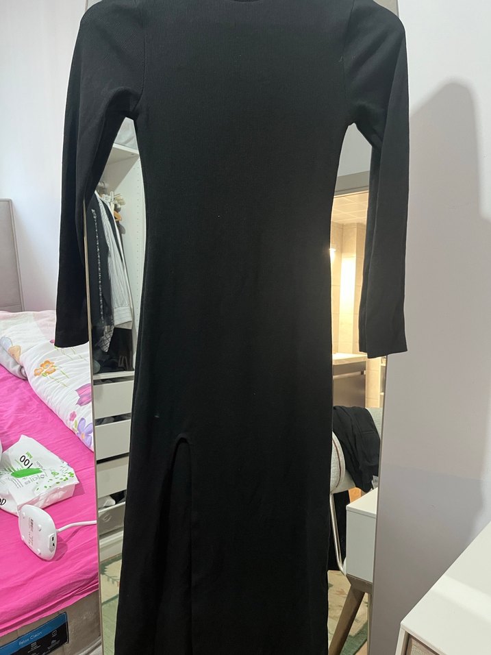 Uzun Siyah Yarım Boğazlı Elbise - Görsel 2