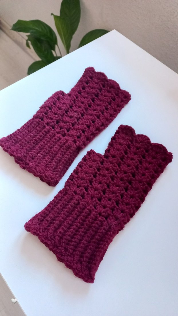 El Örgüsü Bordo Dantel Detaylı Kadın Örgü Eldiven - Görsel 3