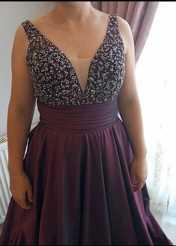 Bordo V Yakalı Uzun Abiye Elbise - Görsel 4