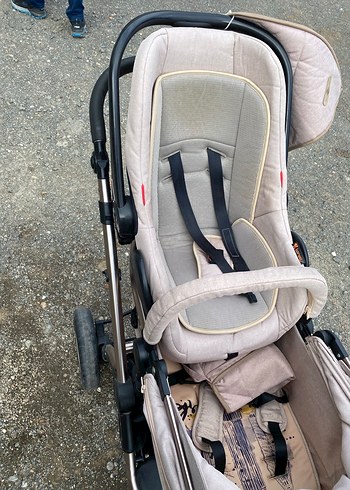 Bej Bebek Arabası - Yumuşak ve Rahat - Görsel 2