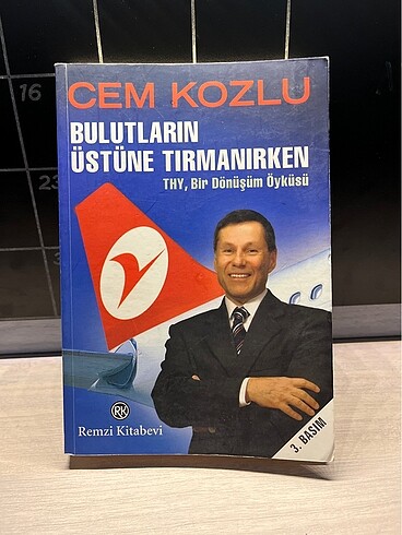 Cem Kozlu - Bulutların Üstüne Tırmanırken THY, bir dönüşüm öyküs