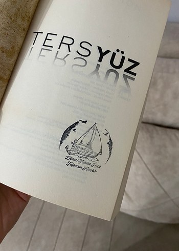 Amy Harmon - Tersyüz Roman - Görsel 2