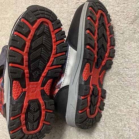 28 Beden siyah Renk Spiderman çocuk bot
