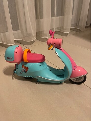 Diğer Winx Oyuncak Scooter