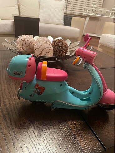 Winx Oyuncak Scooter