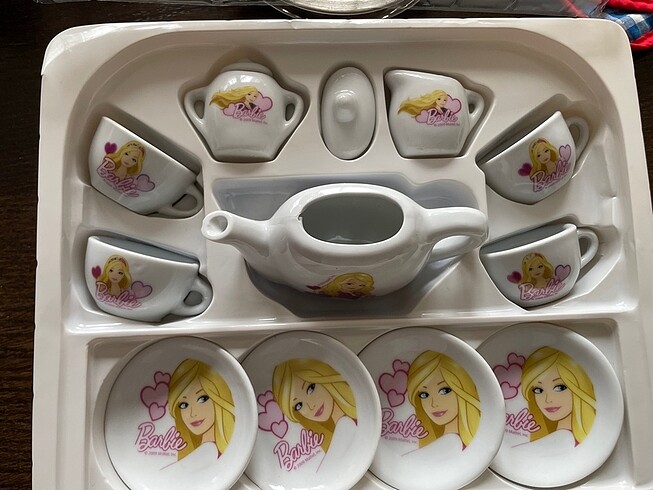 Barbie Barbie Oyuncak Porselen Çay Seti