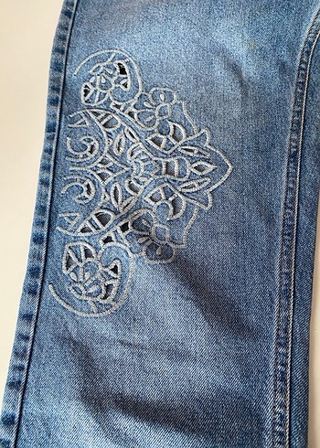 Dantel Detaylı Kot Pantolon - Görsel 8