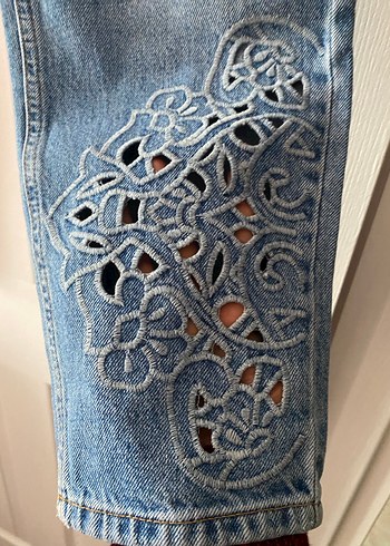 Dantel Detaylı Kot Pantolon - Görsel 3