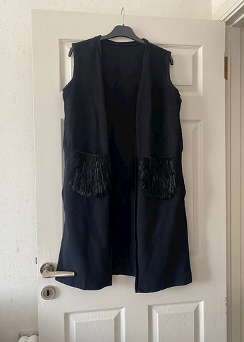 Siyah Uzun Kürklü Kolsuz Kadın yelek - Görsel 3